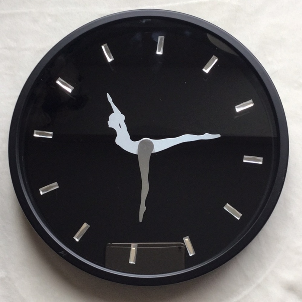 Dancer Clock